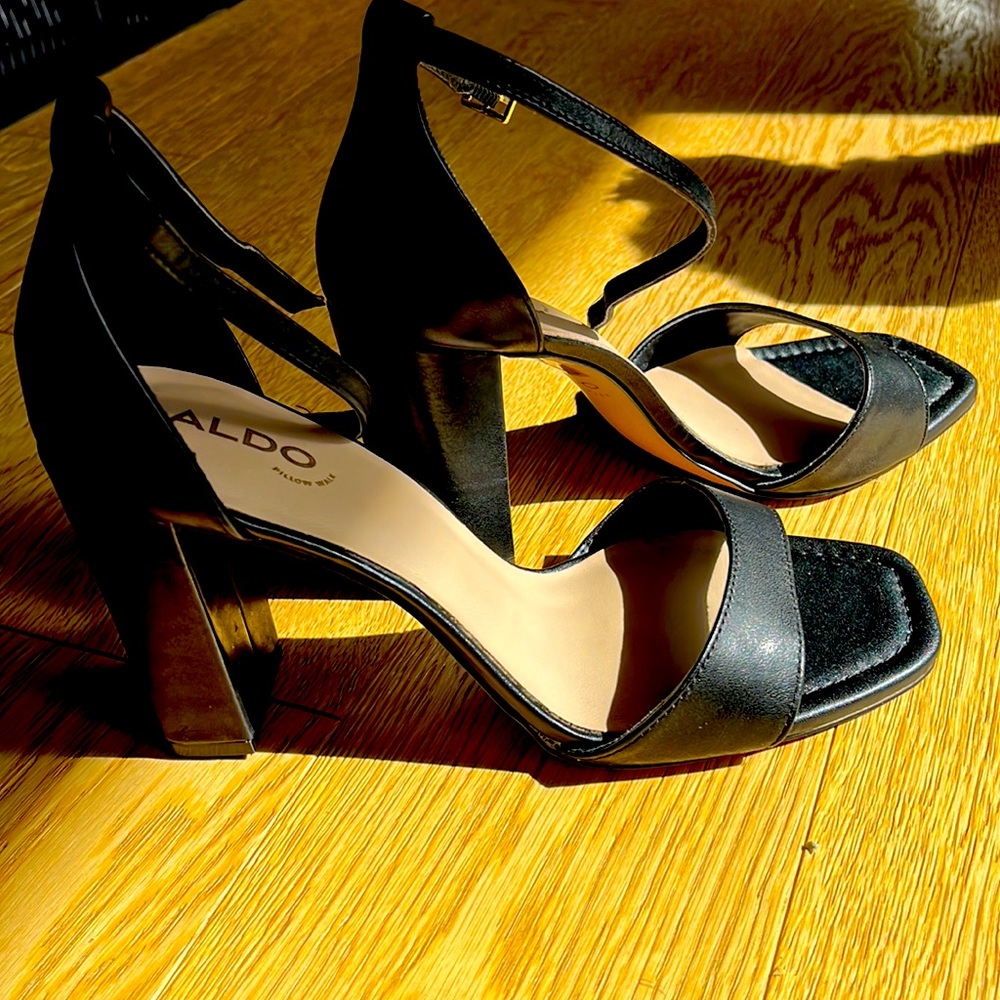 High heel dress sandals